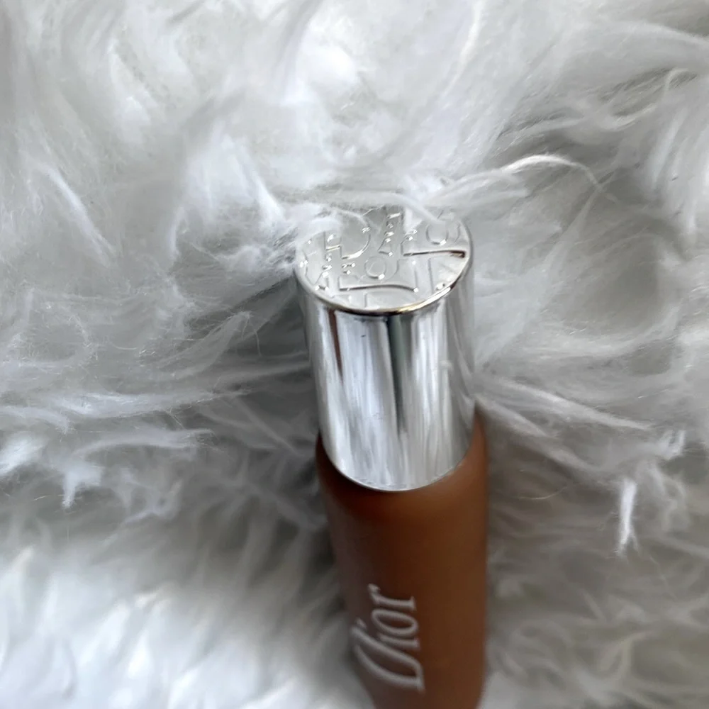 Dior Backstage Face & Body Foundation, 7N, 11ml/ 0.37 FL. OZ., New without‎ box